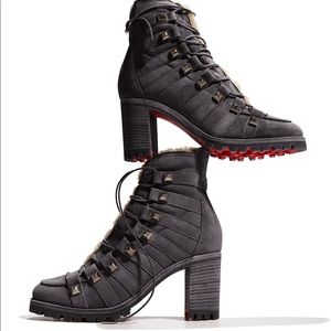 Christian Louboutin Chaletta Suede 70mm Booties